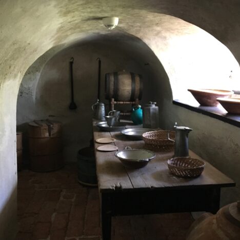 Uniikki Funkkishotelli Vanhan Rauman sydämessä